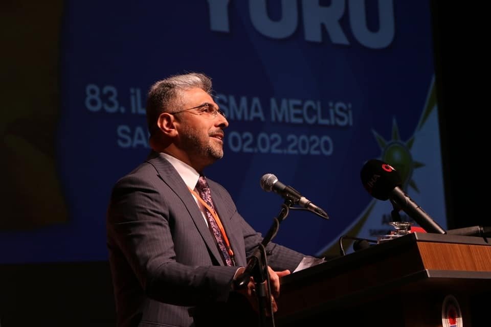 AK PARTİ 'DE ÇOŞKULU BİRLİKTELİK AK PARTİ 'DE ÇOŞKULU BİRLİKTELİK